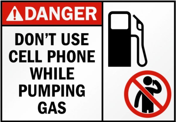 điện thoại  gây cháy nổ ở trạm xăng