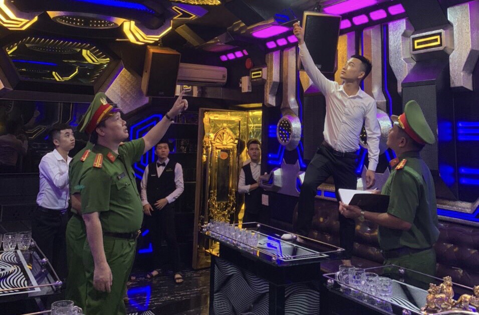 kỹ năng PCCC, thoát nạn ở quán bar, karaoke